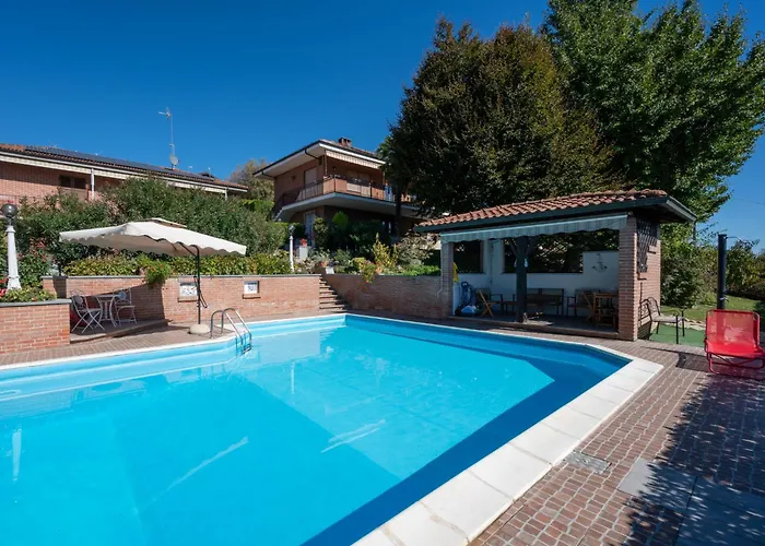Semesterbostad La Casa Del Nonno By Interhome Montegrosso dʼAsti
